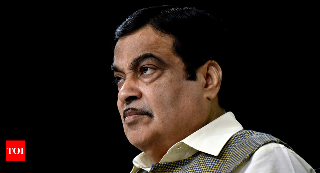 was-told-getting-wet-in-rain-augurs-well-in-politics-gadkari-india