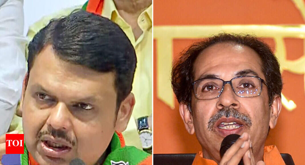 BJP in waiting mode, Sena gives mixed signals