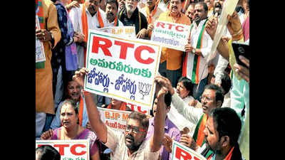 RTC strike: Telangana chief minister K Chandrasekhar Rao sets November 5 deadline for workers to rejoin duty