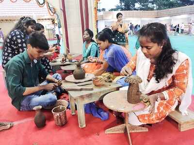 City markets offer eco-friendly Diwali products
