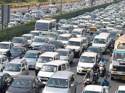 Delhi remains road fatalities’ capital, 3 metros show slide