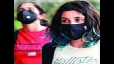 Pollution mask demand and sales up in Patna