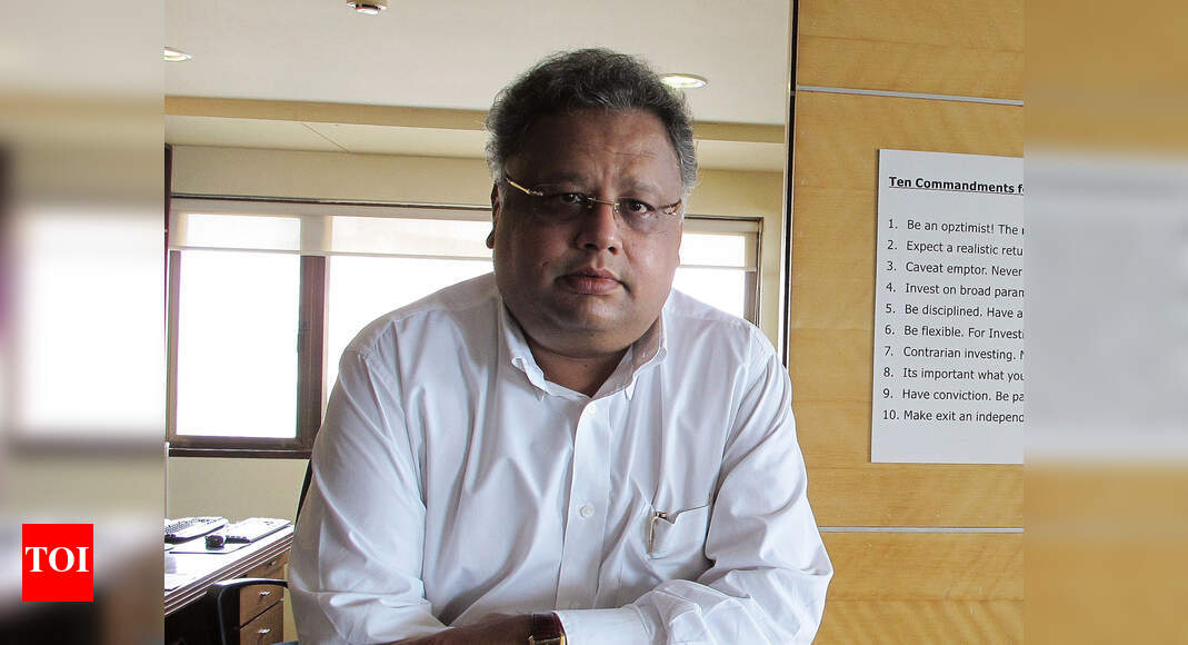 Rakesh Jhunjhunwala buys 0.5 in Yes Bank Times of India