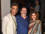 Makarand Deshpande, Kunal Kapoor and Nivedita Pohankar