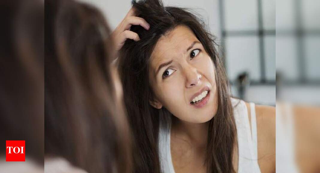 Anti dandruff hair oil to battle dandruff | - Times of India Anti dandruff hair oil to battle dandruff | - Times of India