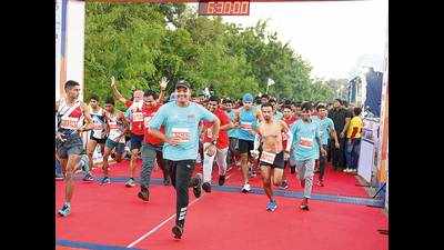 Hyderabadi marathoners run for a plastic-free future