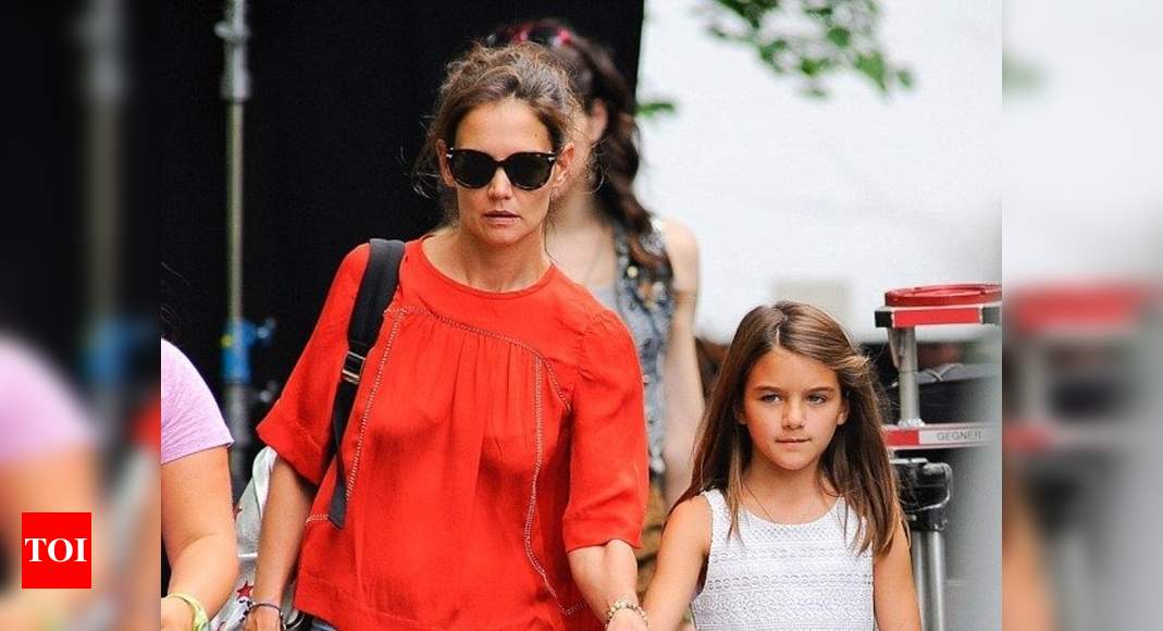 Katie Holmes On Daughter Suri Cruise We Kind Of Grew Up Together English Movie News Times 