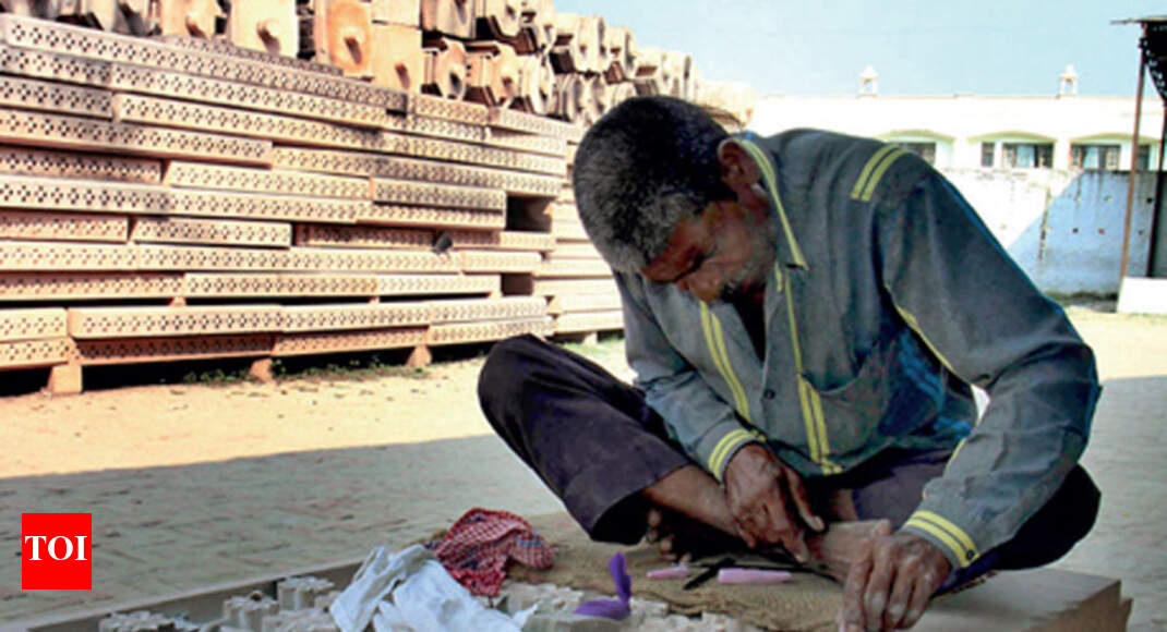 VHP stops stone-carving in Ayodhya