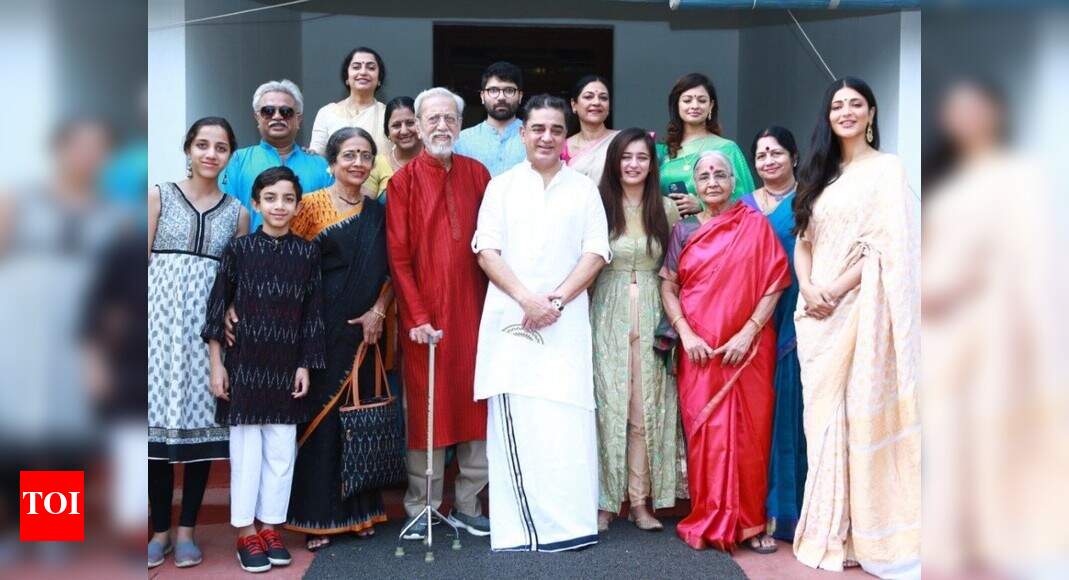 Kamal Haasan celebrates his 65th birthday with his family in Paramakudi