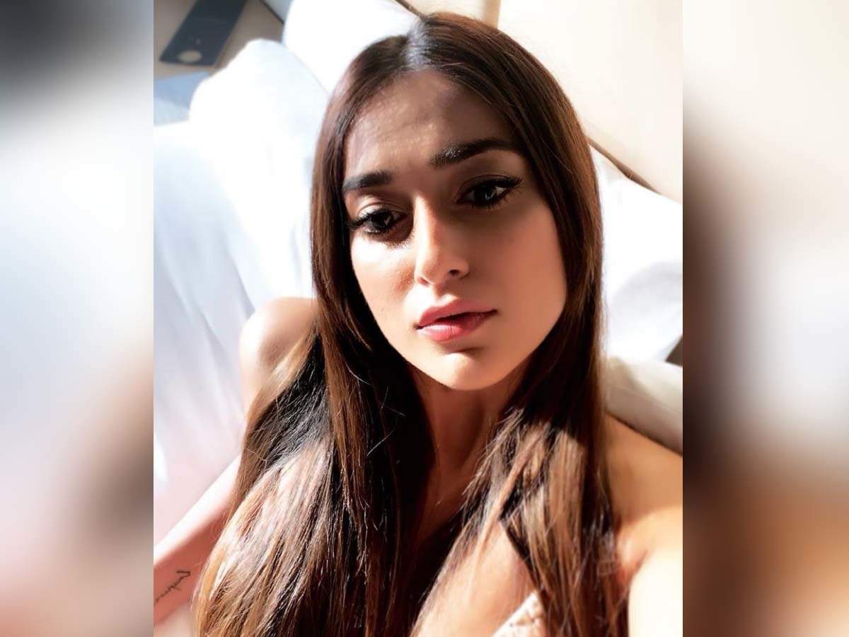 We Can T Take Our Eyes Off Ileana D Cruz Latest Instagram Picture But The Caption Is Lit Hindi Movie News Times Of India