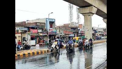 Ahmedabad gets rain while Cyclone Maha dissipates in Arabian Sea