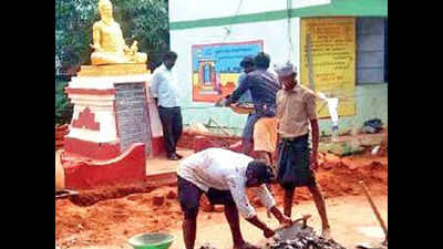 Thiruvalluvar statue at Pillaiyarpatti to be fenced