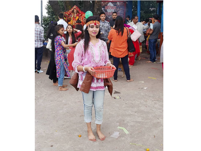 Photo: Bhojpuri star Mani Bhattachariya visits Pathibhara Temple in Nepal