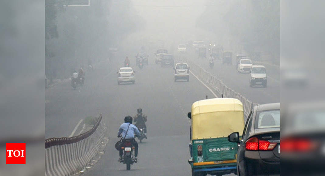 Delhi's air remains 'very poor', expected to improve | Delhi News ...