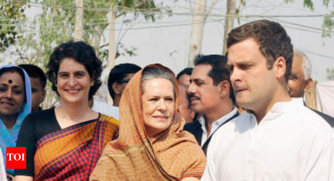 SPG cover gone, Gandhis to be frisked at airports