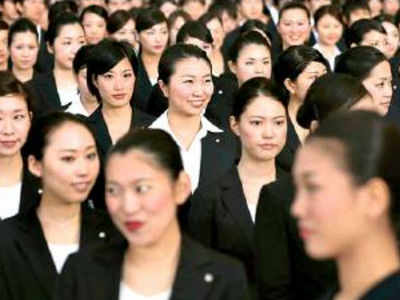 Japanese women fight for right to wear glasses to work