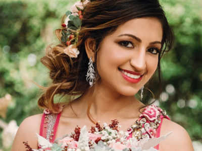 Divyanka Tripathi's Bridal Lehenga and Wedding Dress Shopping at Kalki -  KALKI Fashion Blog