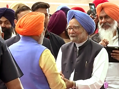 Kartarpur corridor's opening to 'enormously improve' India-Pakistan ties: Manmohan Singh