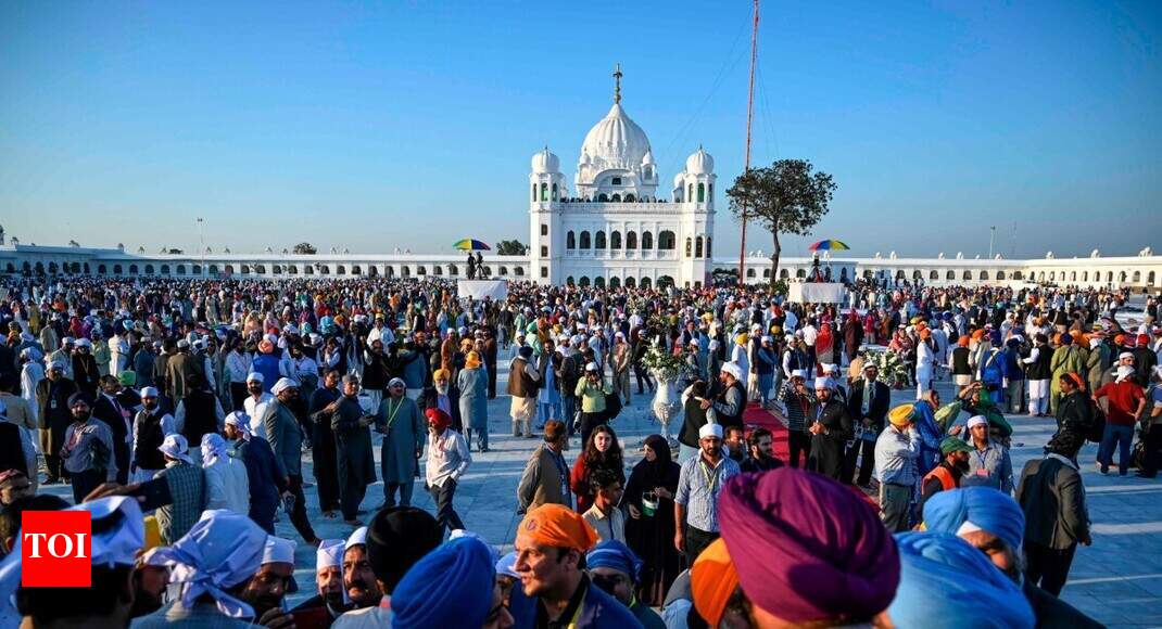 562 pilgrims use Kartarpur Corridor on day 1
