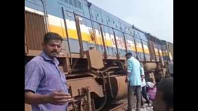 Bengaluru-Karaikal passenger train derails near Krishnagiri in Tamil Nadu, passengers safe