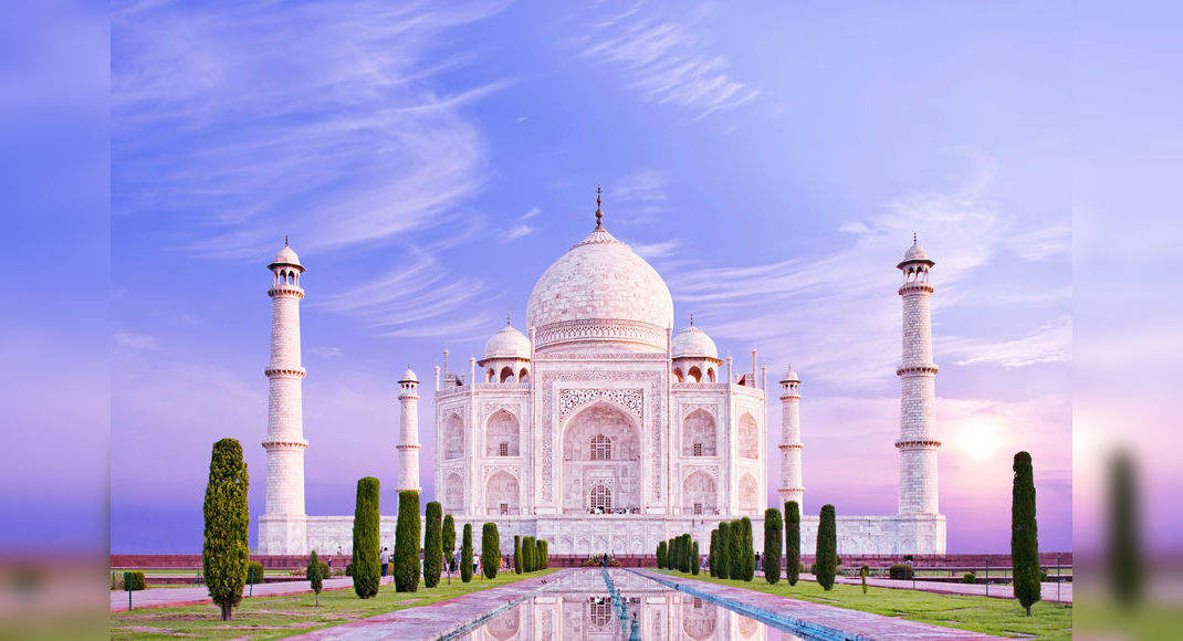 Taj Mahal Gets Two Mobile Air Purifiers To Battle Pollution Times Of India Travel