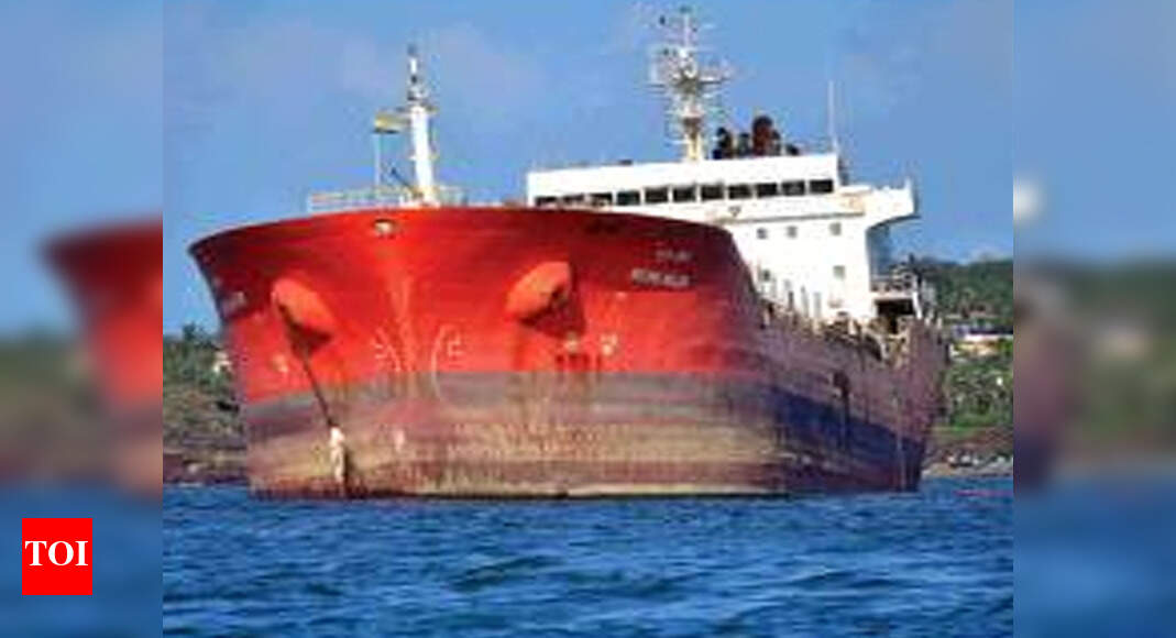 Congress writes to PM Modi over threat of naptha vessel | Goa News ...