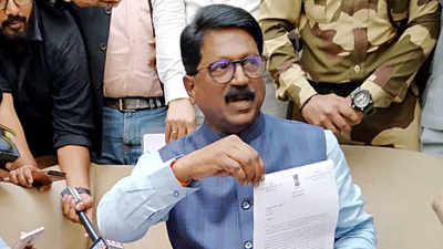 Maharashtra power tussle: Shiv Sena’s lone minister quits Narendra Modi’s cabinet