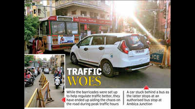 Vijayawada: Buses halt at unauthorised stops, cause traffic gridlock