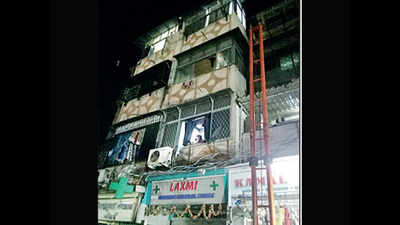 Mahim building vacated due to cracks, Metro rail work blamed