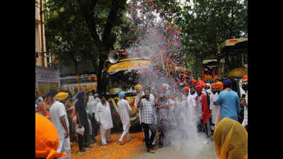 Mumbai: Guru Nanak's 550th birth anniversary festivities begin with fanfare
