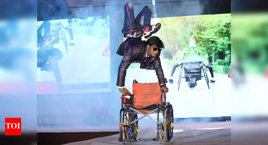 Mumbai witnesses an awe-inspiring divyang talent show | Events Movie ...