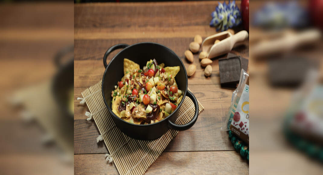 Chocolate Cheese Nachos Recipe: How to Make Chocolate Cheese Nachos Recipe | Homemade Chocolate Chee