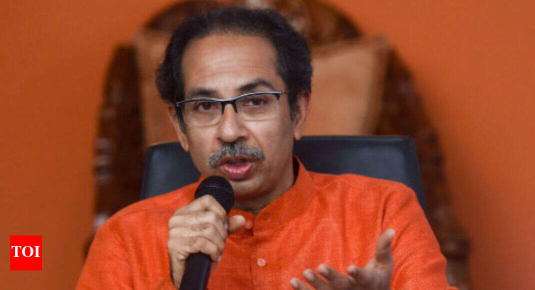 Sena has history of flirting with political rivals