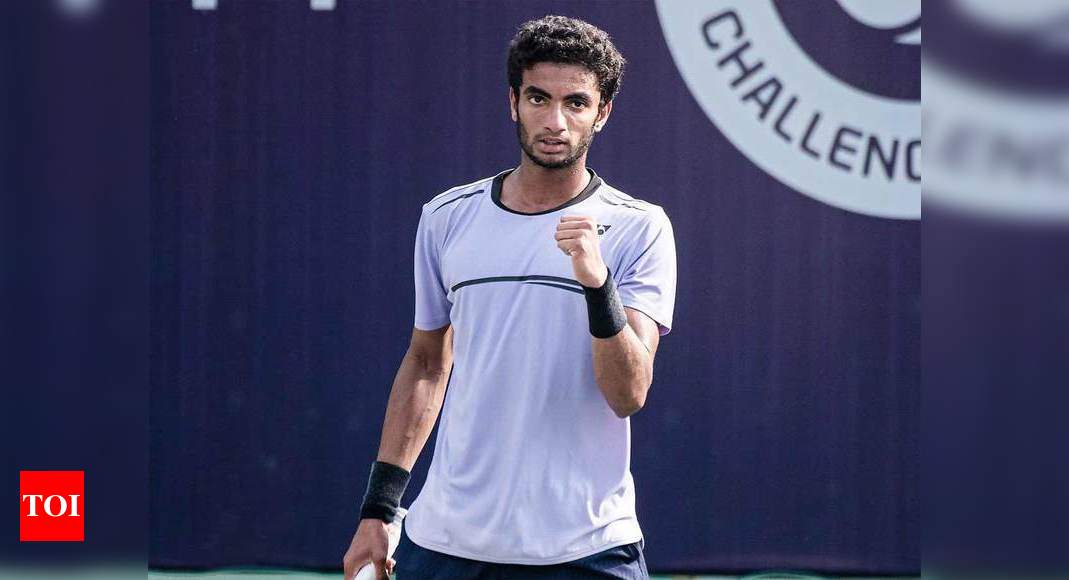 Manish Sureshkumar moves to Pune Challenger pre-quarters with upset win ...
