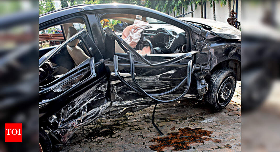 Out on joyride, three teens die in Kolkata car crash Kolkata News