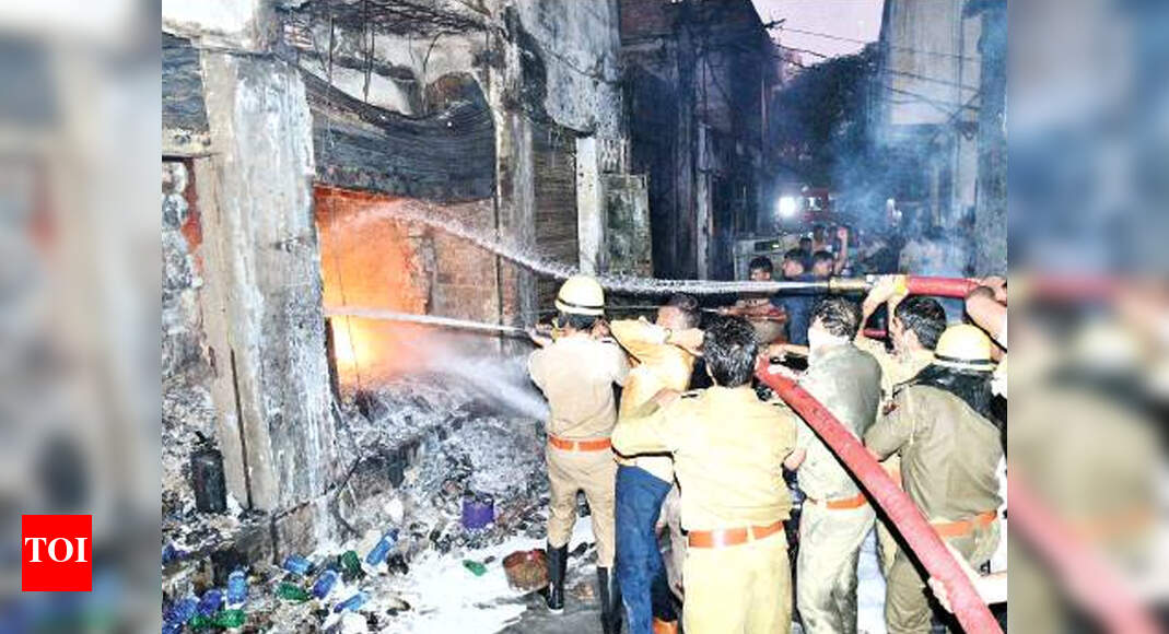 Fire near residential locality in Jaipur creates panic, doused after 2