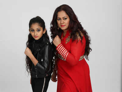 Archana and her daughter Zaara are co-hosting the show Super Mom