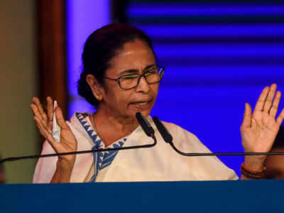 Some people in constitutional posts acting like BJP mouthpieces: Mamata Banerjee