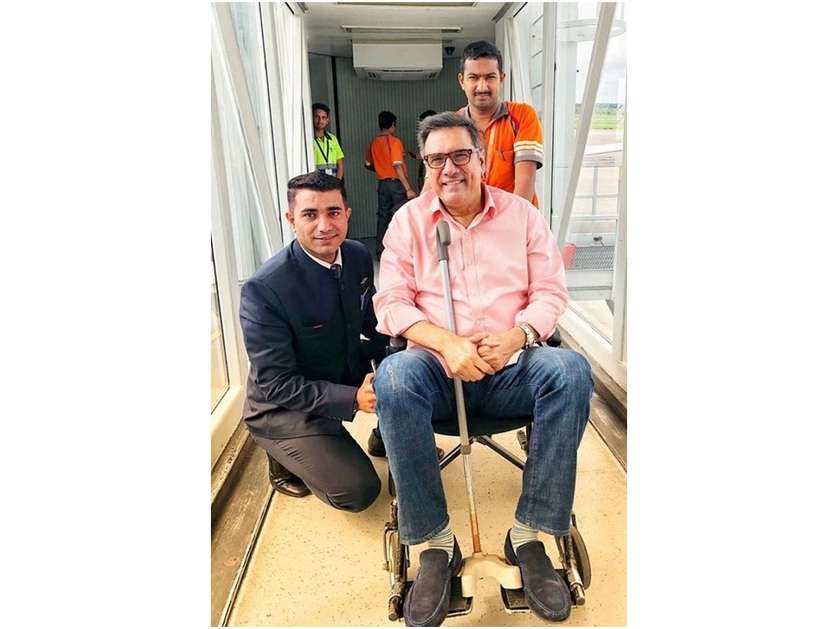 Intense back pain put actor Boman Irani on a wheelchair! This is how he got back on his feet