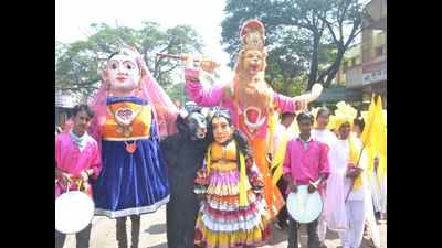 Belagavi celebrates Kanakadas Jayanti