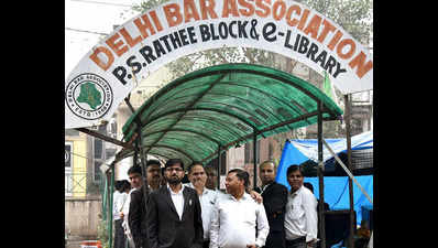 Tis Hazari clash: Lawyers in Delhi's district courts call off strike, to resume work on Saturday