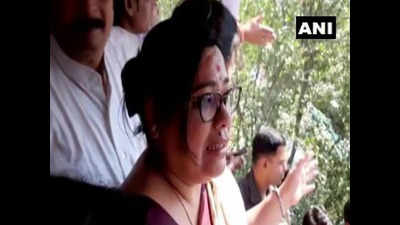 West Bengal: After Babul Supriyo, Union minister Debashree Chaudhuri faces protest in cyclone-hit areas of South 24 Parganas