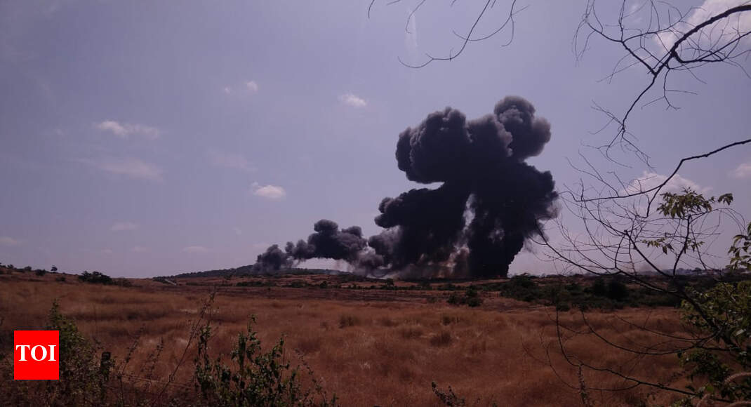 Navy fighter aircraft crashes in Goa, pilots eject