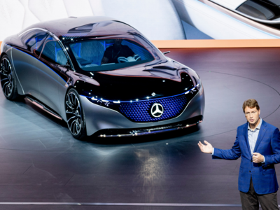 Daimler’s CEO warns electric car shift will be painful