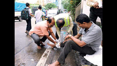 Mumbai: First responders to accidents learn how to attend to victims