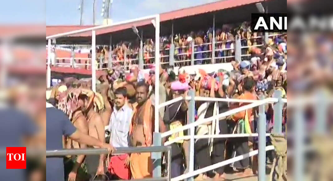 Kerala: Heavy rush at Sabarimala temple as devotees throng to offer ...