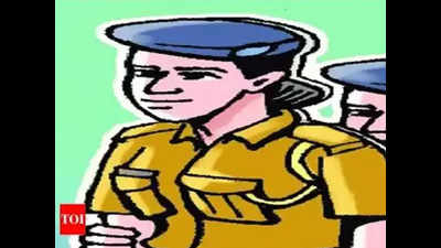 Hyderabad: Woman ‘assaults’ female cops in police station
