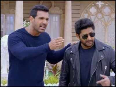 Pagalpanti': The new teaser of John Abraham and Ileana D'cruz starrer will surely tickle your funny bone | Hindi Movie News - Times of India Pagalpanti': The new teaser of John Abraham and Ileana D'cruz starrer will surely tickle your funny bone | Hindi Movie News - Times of India