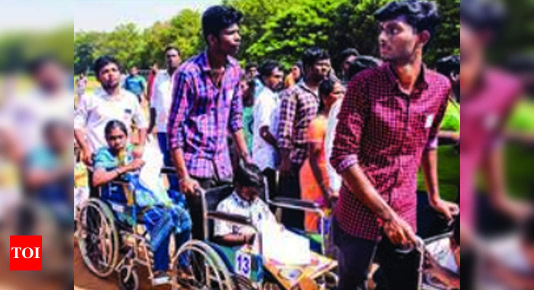  Trichy  Over 400 obtain jobs at fair for disabled people  