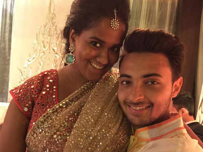 Photos: Arpita Khan Sharma shares a sweet post for hubby Aayush Sharma as they celebrate their 5th wedding anniversary